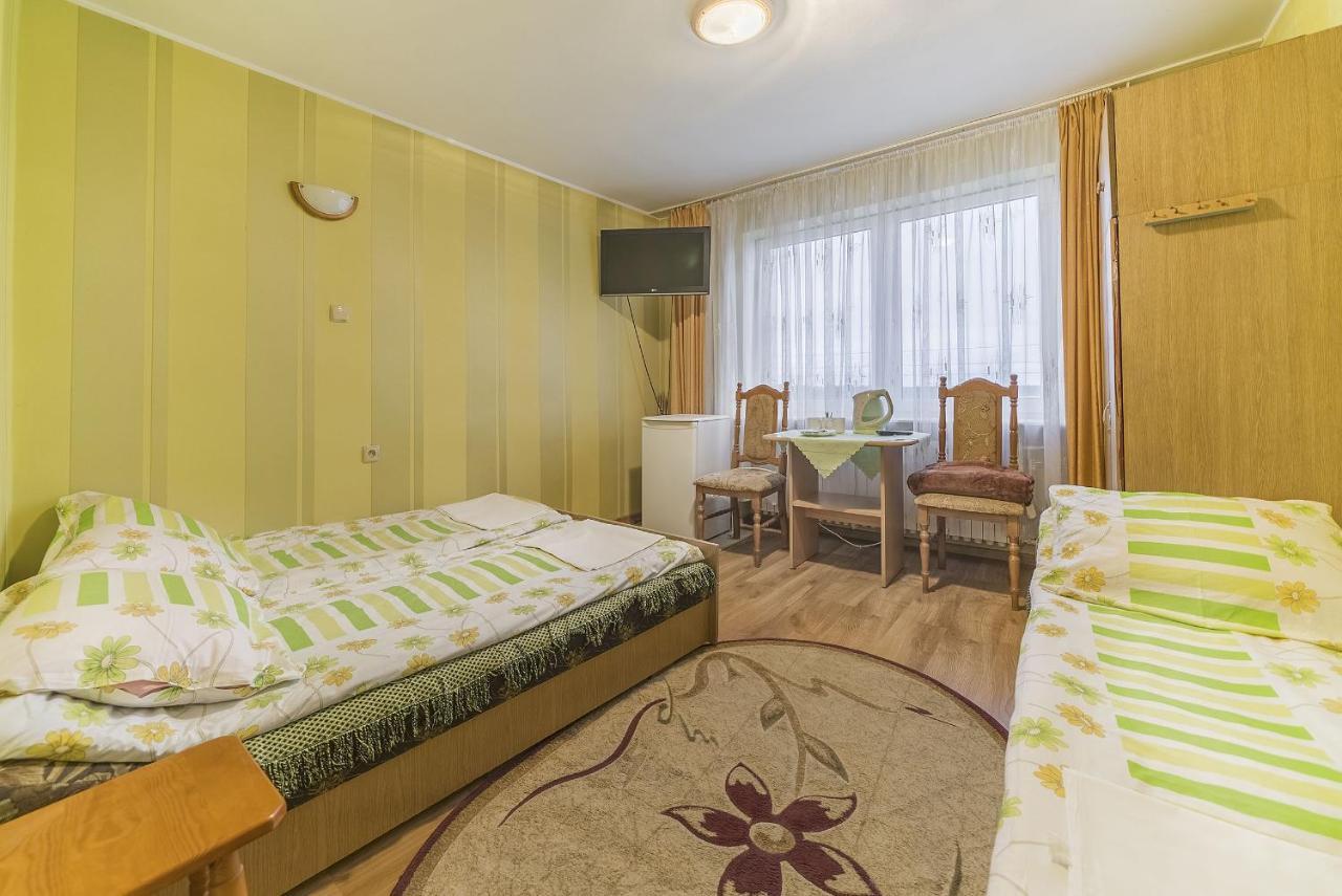 Pokoje Goscinne Mariola Wladyslawowo Exterior foto